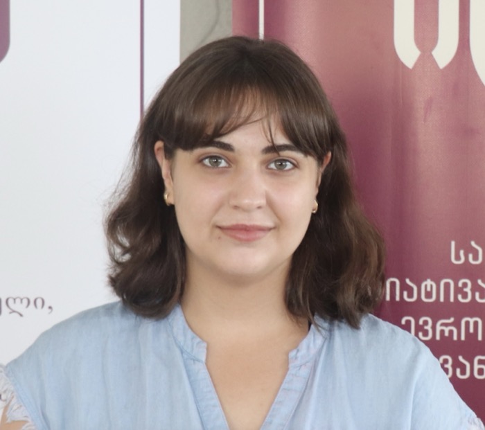 ანი ბოლოთაშვილი